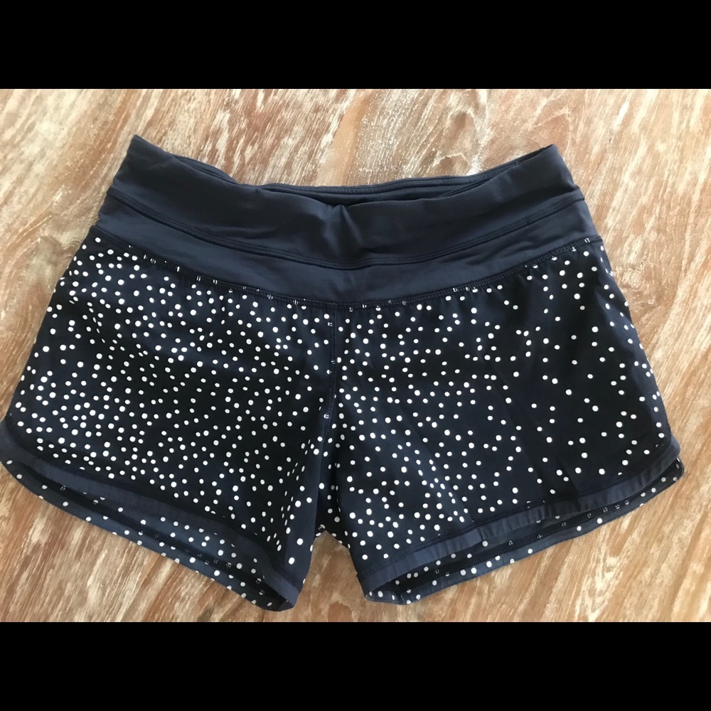 Lululemon Groovy Run Shorts